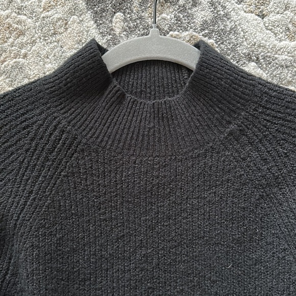 Abercrombie & Fitch Sweater Dress - Picture 3 of 8